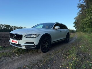 2017 Volvo V90 Cross Country I, белый, 2990000 рублей, вид 1