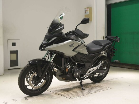 2025 Honda NC 750X, серый, 1377000 рублей - вид 3