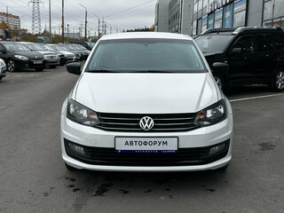 2019 Volkswagen Polo V Рестайлинг, белый, 890000 рублей, вид 2
