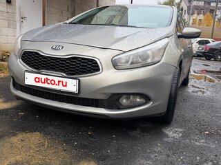 2012 Kia Ceed II, серебристый, 610000 рублей, вид 2