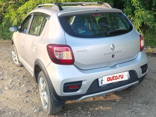 2017 Renault Sandero Stepway II, серебристый, 1180000 рублей, вид 5