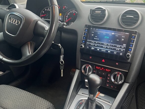 2009 Audi A3 II (8P) Рестайлинг 2, чёрный, 800000 рублей - вид 10