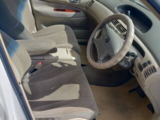 2001 Toyota Vista V (V50) Рестайлинг, белый, 570000 рублей, вид 5