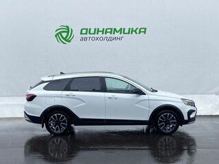 2024 Lada (ВАЗ) Vesta SW Cross I Рестайлинг (NG), белый, 1540000 рублей, вид 4