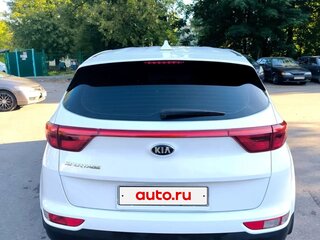 2018 Kia Sportage IV, белый, 2150000 рублей, вид 4
