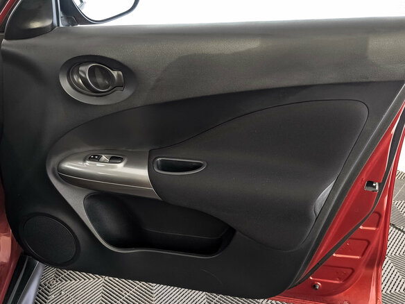 2014 Nissan Juke I, красный, 970000 рублей - вид 24