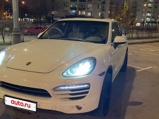 2011 Porsche Cayenne II (958), белый, 2490000 рублей, вид 3