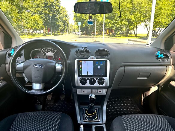 2011 Ford Focus II Рестайлинг, серебристый, 590000 рублей - вид 6