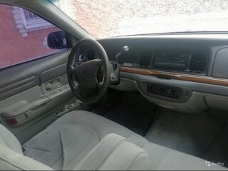 1996 Ford Crown Victoria I, белый, 950000 рублей, вид 5
