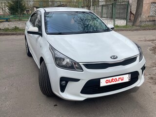 2018 Kia Rio IV, белый, 850000 рублей, вид 4