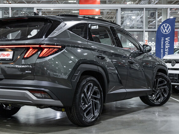 2026 Hyundai Tucson L IV Рестайлинг, серый, 4450000 рублей - вид 6