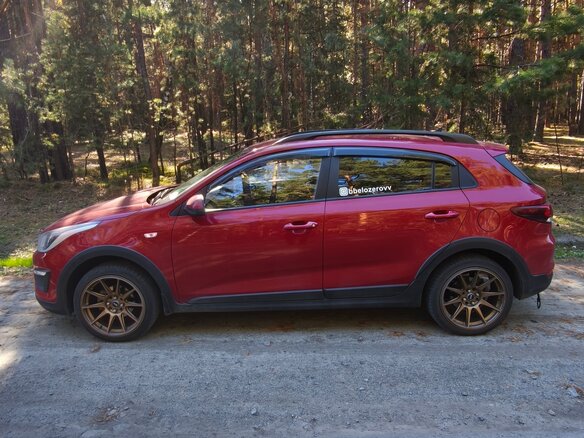 2020 Kia Rio X-Line IV, красный, 1800000 рублей - вид 6