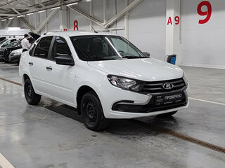 2025 Lada (ВАЗ) Granta I Рестайлинг, белый, 840000 рублей, вид 3