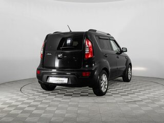 2013 Kia Soul I Рестайлинг, чёрный, 900000 рублей, вид 2