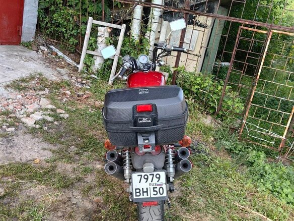 1988 Honda Magna, красный, 250000 рублей - вид 3