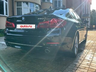2017 BMW 5 серии 520d xDrive VII (G30/G31/G38), чёрный, 3050000 рублей, вид 5