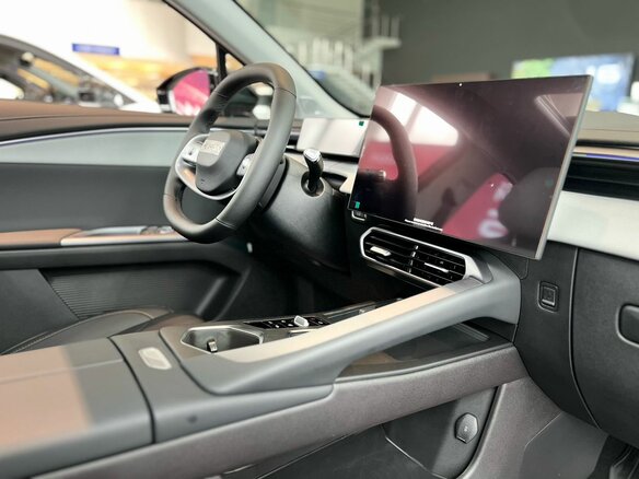 2026 Omoda C5 II, красный, 2779000 рублей - вид 17