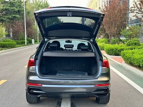 2023 Audi Q3 35 TFSI II (F3), серый, 2570000 рублей - вид 19