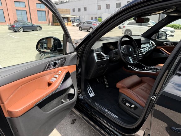 2023 BMW X7 40d I (G07) Рестайлинг, чёрный - вид 5