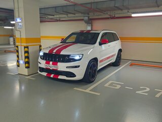 2014 Jeep Grand Cherokee SRT IV (WK2) Рестайлинг, белый, 4950000 рублей, вид 5