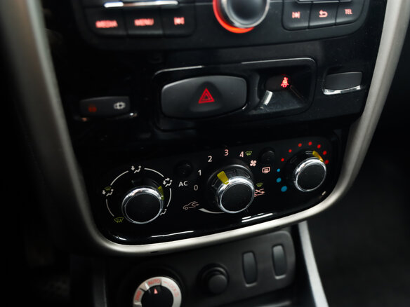 2014 Renault Duster I, чёрный, 969777 рублей - вид 14