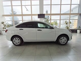 2026 Lada (ВАЗ) Vesta CNG I Рестайлинг (NG), белый, 1876000 рублей, вид 4