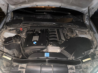 2009 BMW 3 серии 325xi V (E90/E91/E92/E93) Рестайлинг, серый, 1000000 рублей, вид 4