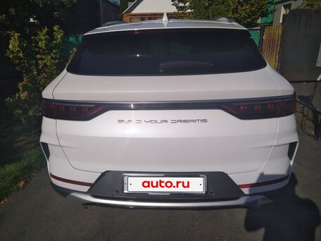 2021 BYD Song Plus DM 18.3 kWh I, белый, 2600000 рублей, вид 4