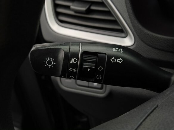 2018 Hyundai Solaris II, чёрный, 1149000 рублей - вид 11