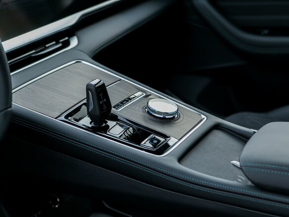 2026 Geely Monjaro I Рестайлинг, чёрный, 4905990 рублей - вид 20