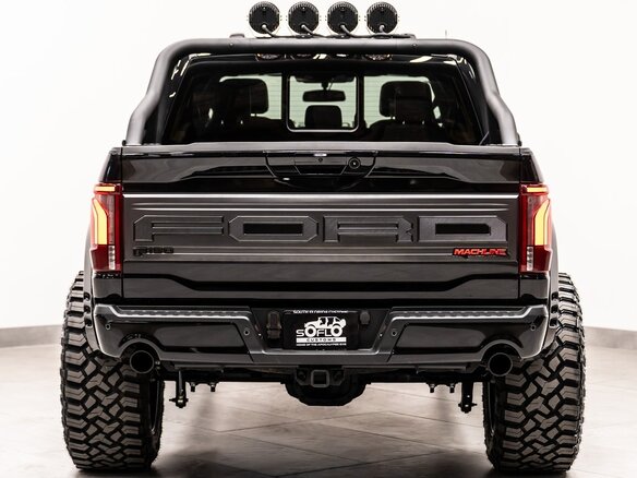 2024 Ford F-150 Raptor XIV Рестайлинг, чёрный, 14135000 рублей - вид 3