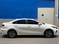 2023 Kia K3 II (China Market) Рестайлинг, белый - вид 8