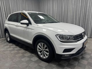 2017 Volkswagen Tiguan II, белый, 2320000 рублей, вид 2
