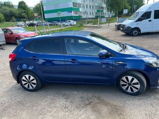 2015 Kia Rio III Рестайлинг, синий, 875000 рублей, вид 2