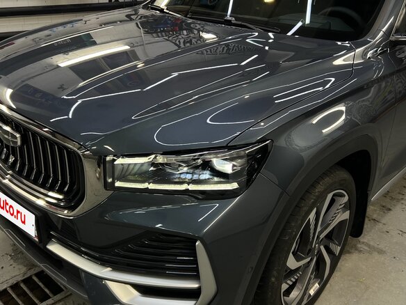 2024 Geely Monjaro I, серый, 3690000 рублей - вид 2