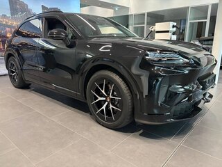 2026 Porsche Cayenne Electric IV, чёрный, 22990000 рублей, вид 1