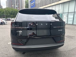 2026 Volvo XC70 III, чёрный, 6700000 рублей, вид 4