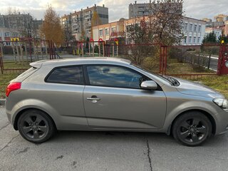 2011 Kia Ceed I Рестайлинг, серебристый, 800000 рублей, вид 2