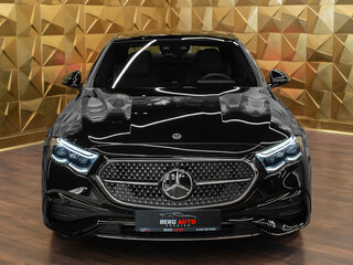 2026 Mercedes-Benz E-Класс 300 VI (W214, S214), чёрный, 9990000 рублей, вид 3