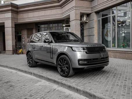 2026 Land Rover Range Rover D350 MHEV V, серый, 21890000 рублей, вид 1