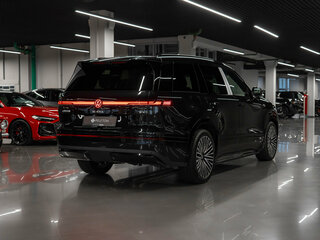 2026 Volkswagen ID.Era 9X 65.2 kWh, чёрный, 10300000 рублей, вид 4