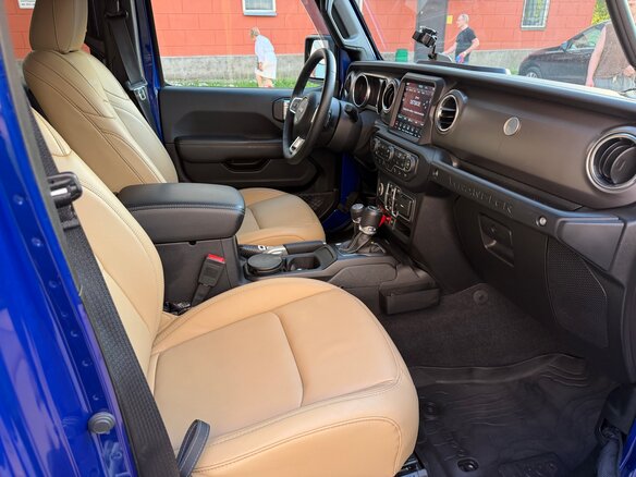 2018 Jeep Wrangler IV (JL), синий - вид 12