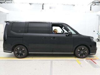 2023 Honda Stepwgn Spada VI, чёрный, 2038999 рублей, вид 3