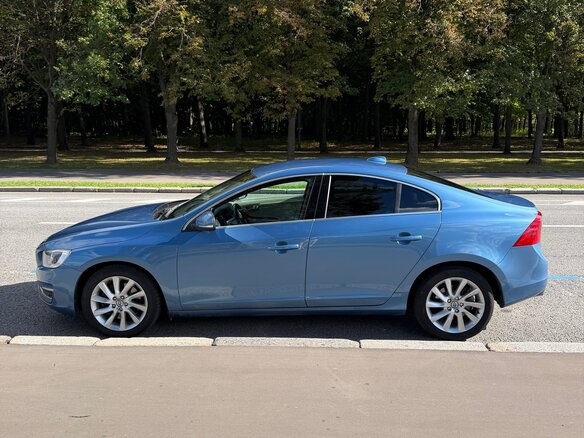 2013 Volvo S60 II Рестайлинг, голубой, 1700000 рублей - вид 8