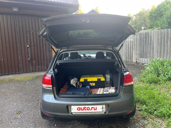 2011 Volkswagen Golf VI, серый, 750000 рублей - вид 13