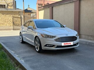 2016 Ford Fusion (North America) II Рестайлинг, белый, 1400000 рублей, вид 1