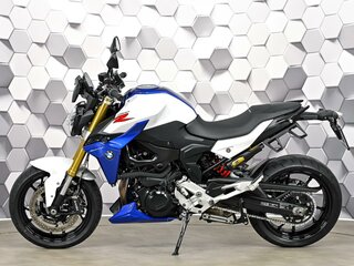 2023 BMW F 900 R, белый, 899000 рублей, вид 4