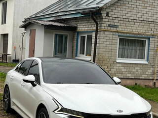 2021 Kia K5 III, белый, 2100000 рублей, вид 2