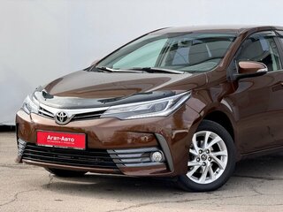 2017 Toyota Corolla XI (E160, E170, E180) Рестайлинг 1, коричневый, 1750000 рублей, вид 3