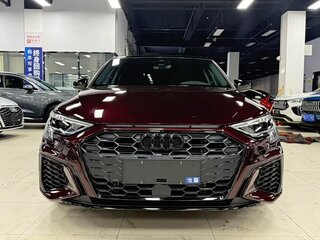 2023 Audi A3 35 TFSI Long IV (8Y), пурпурный, 1990023 рублей, вид 2